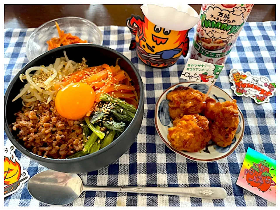 コリアンホットで石焼ビビンバ風＆ヤンニョムチキン添え♪シゲキたりてる⁇|ワイントンさん