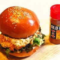 オールドベイシーズニングを使った本格クラブケーキバーガー🦀🍔|エスプレキッチンさん