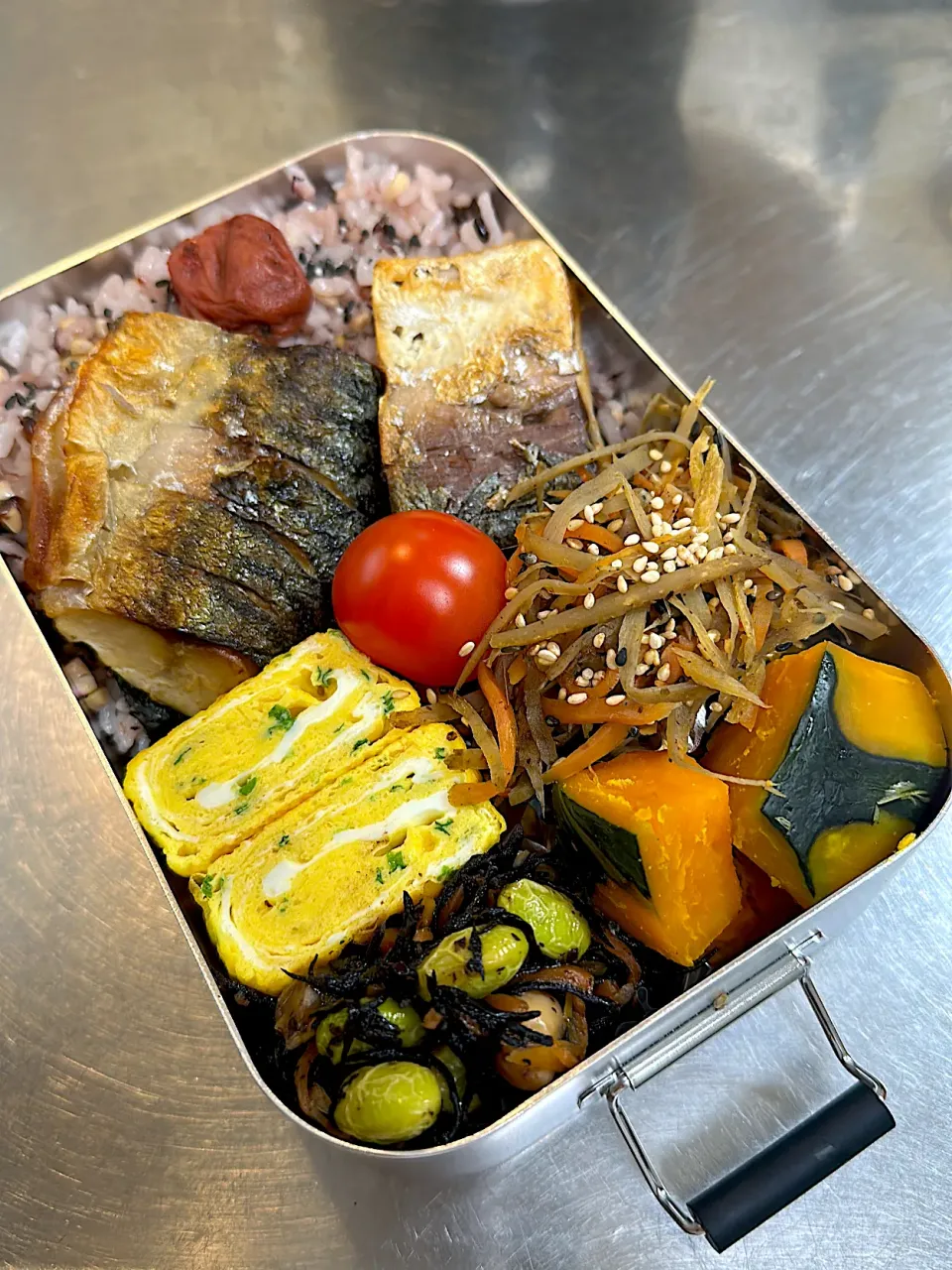 お弁当|メガネおばさんさん