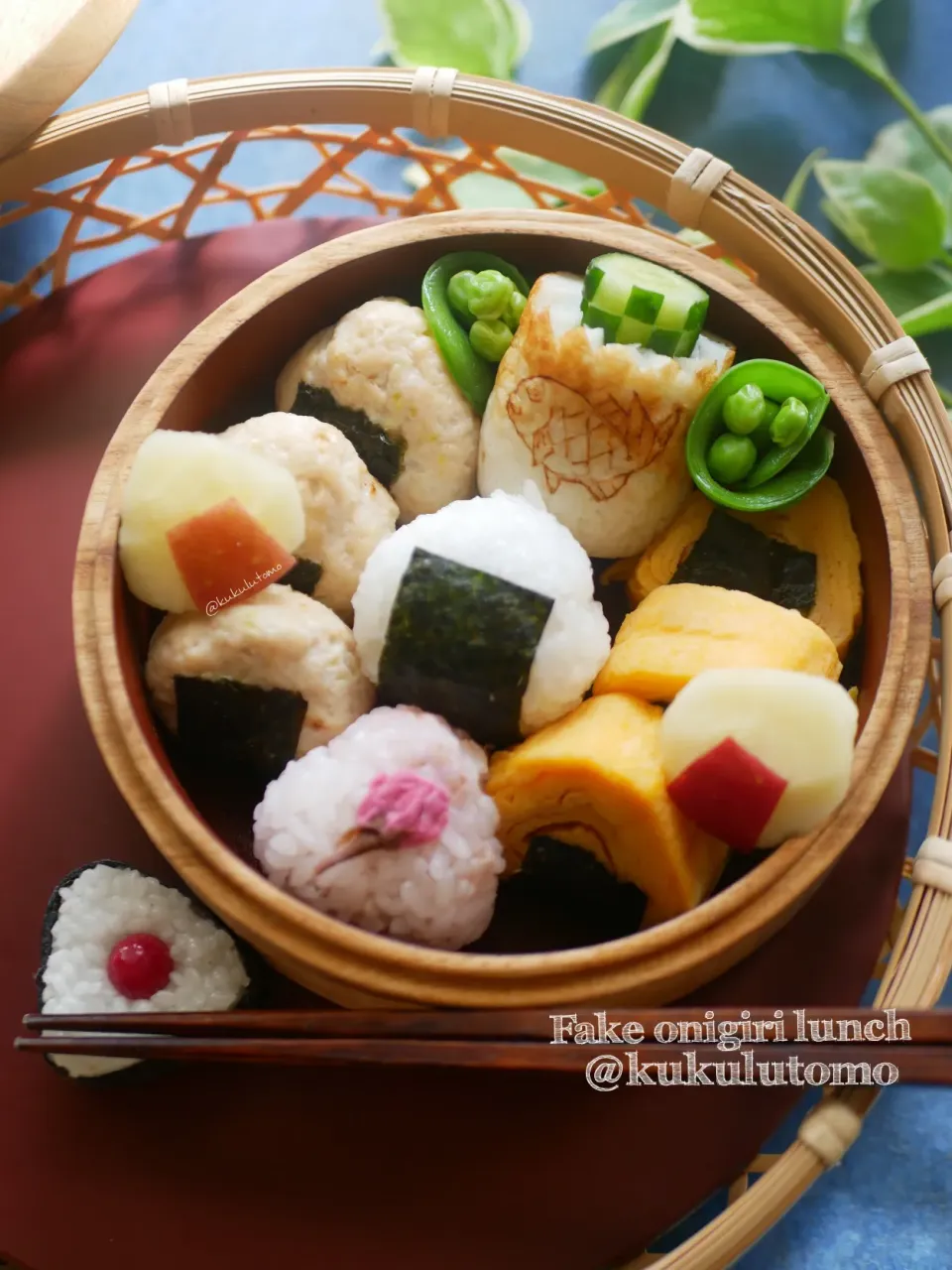 春🌸おにぎり🍙＆フェイクおにぎり弁当|kukulutomo ❁𓎪 ⡱𓎩‎𐩢𐩺𓎪 ⡱さん