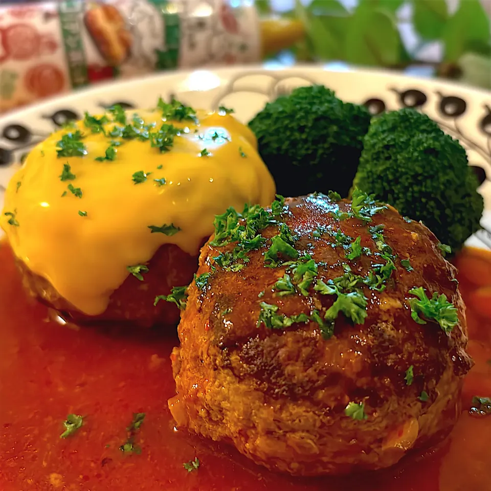 yummy!コリアンホットで"旨辛トマト煮込みハンバーグ"|みずほさん