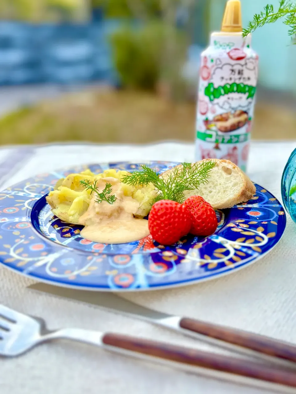 新じゃがワッフルYummyチーズソースかけ|akikoさん