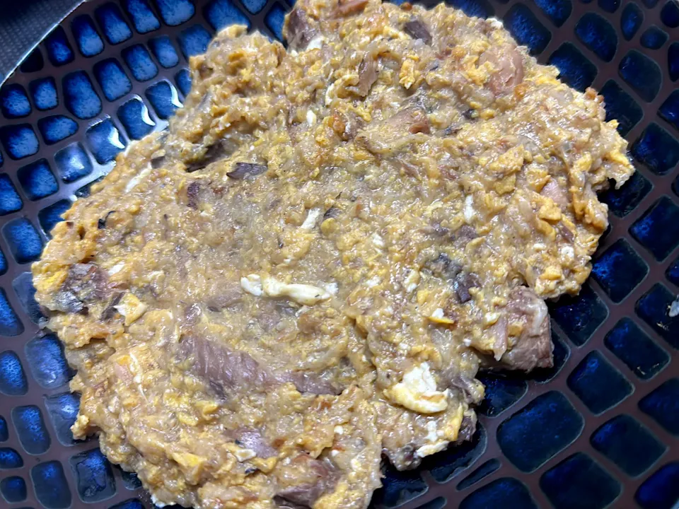 卵と鯖醤油煮、山芋のスクランブルエッグ|あべたかひろさん