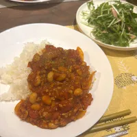 トマトと大豆のキーマカレー|ぴよすさん