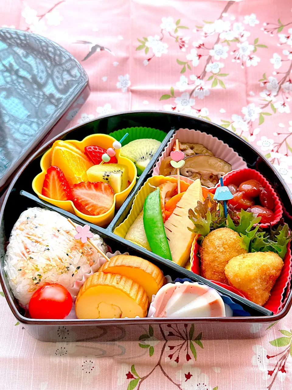 2025/04/10 令和七年お花見弁当|Blueberry🫐さん