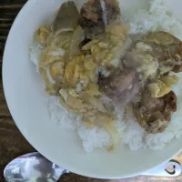唐揚げ親子丼|おいはる(矢尾春香)さん