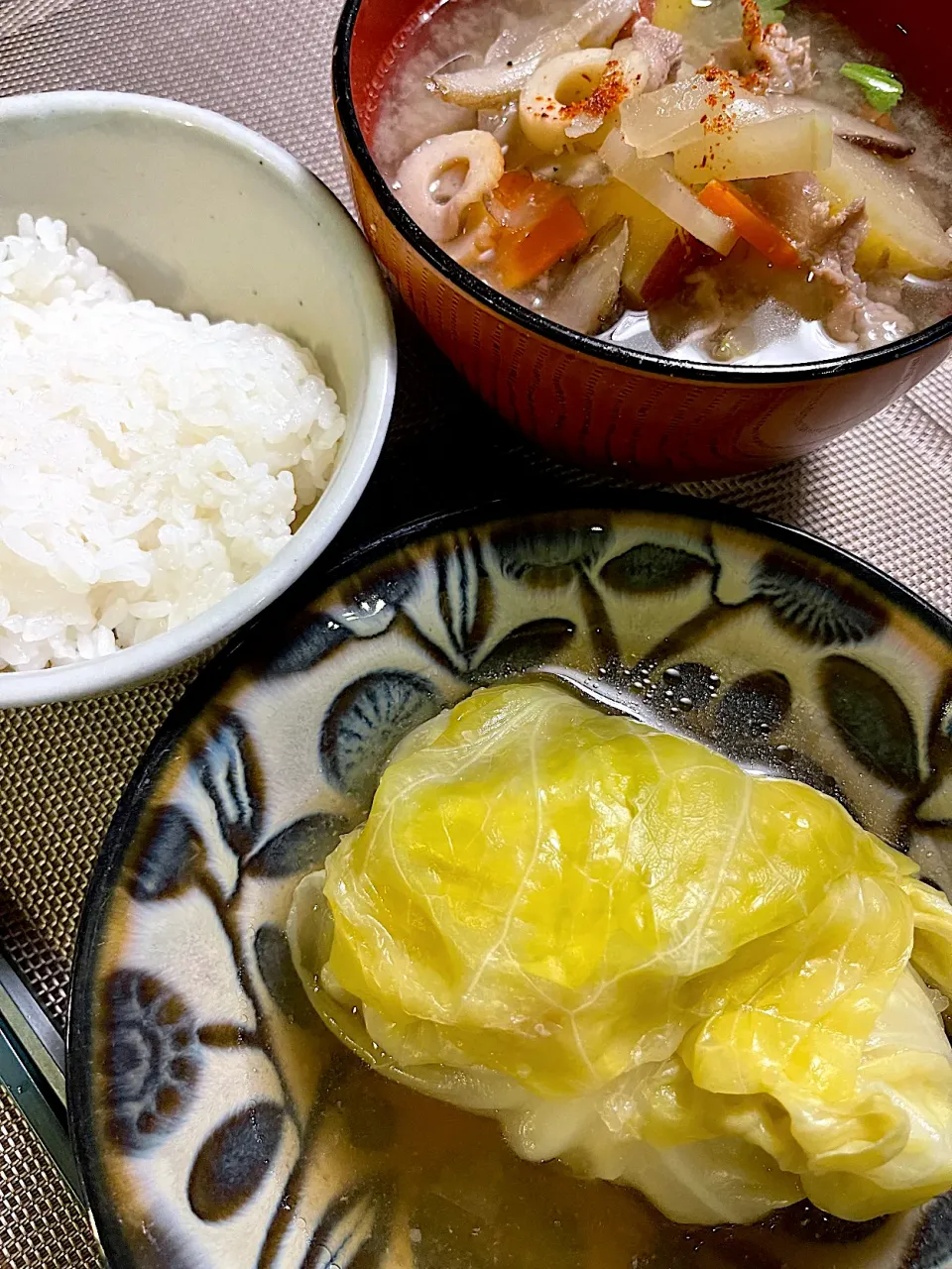 春キャベツでロールキャベツ。|春 来るさん