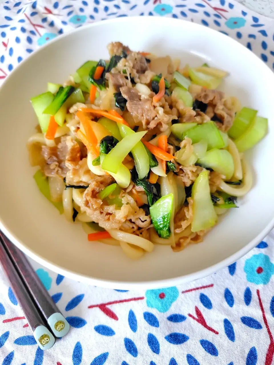 牛丼の具で焼きうどん♪|藤さんちのごはんさん