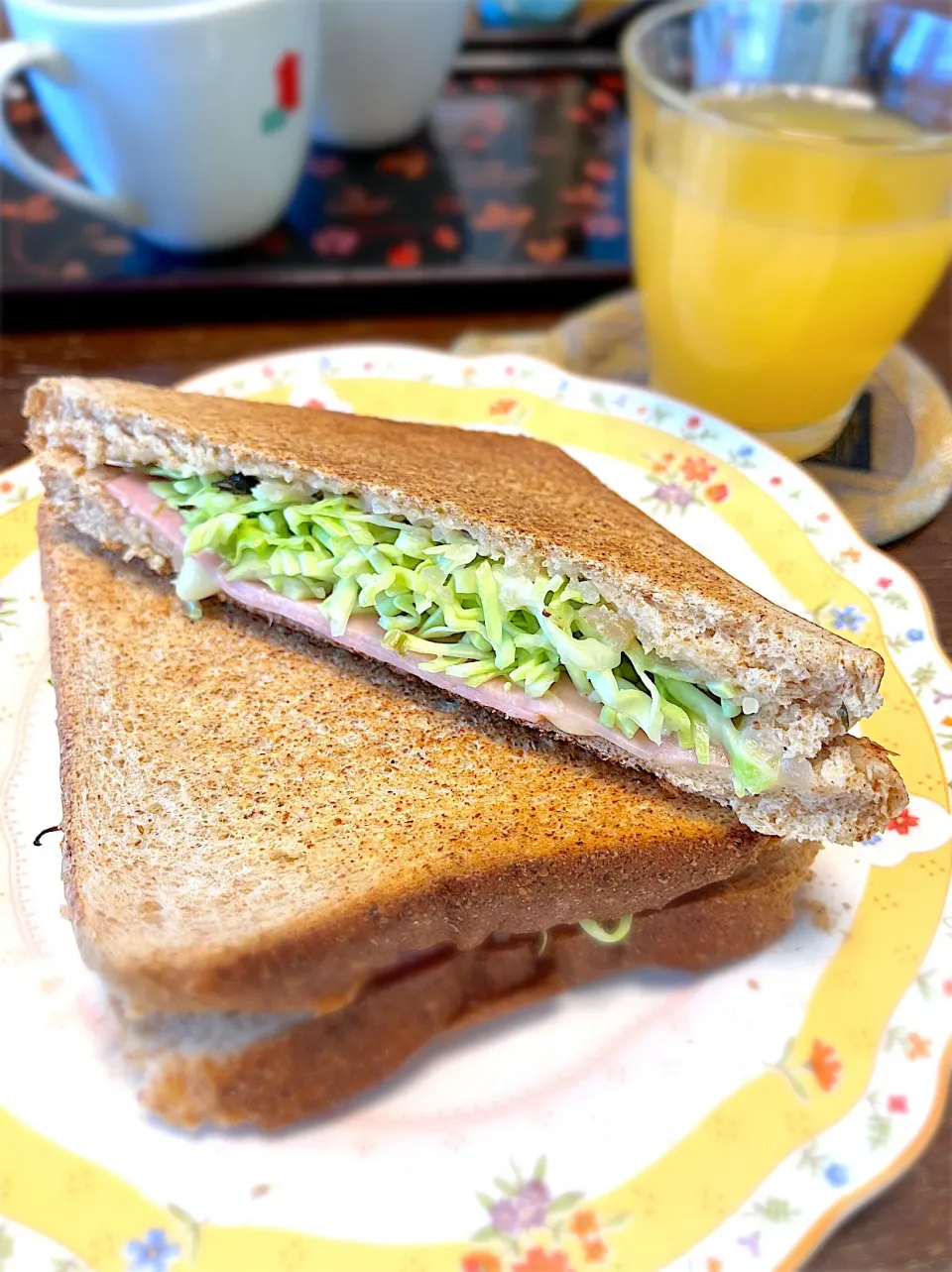 キャベツたっぷりホットサンド|うさママさん