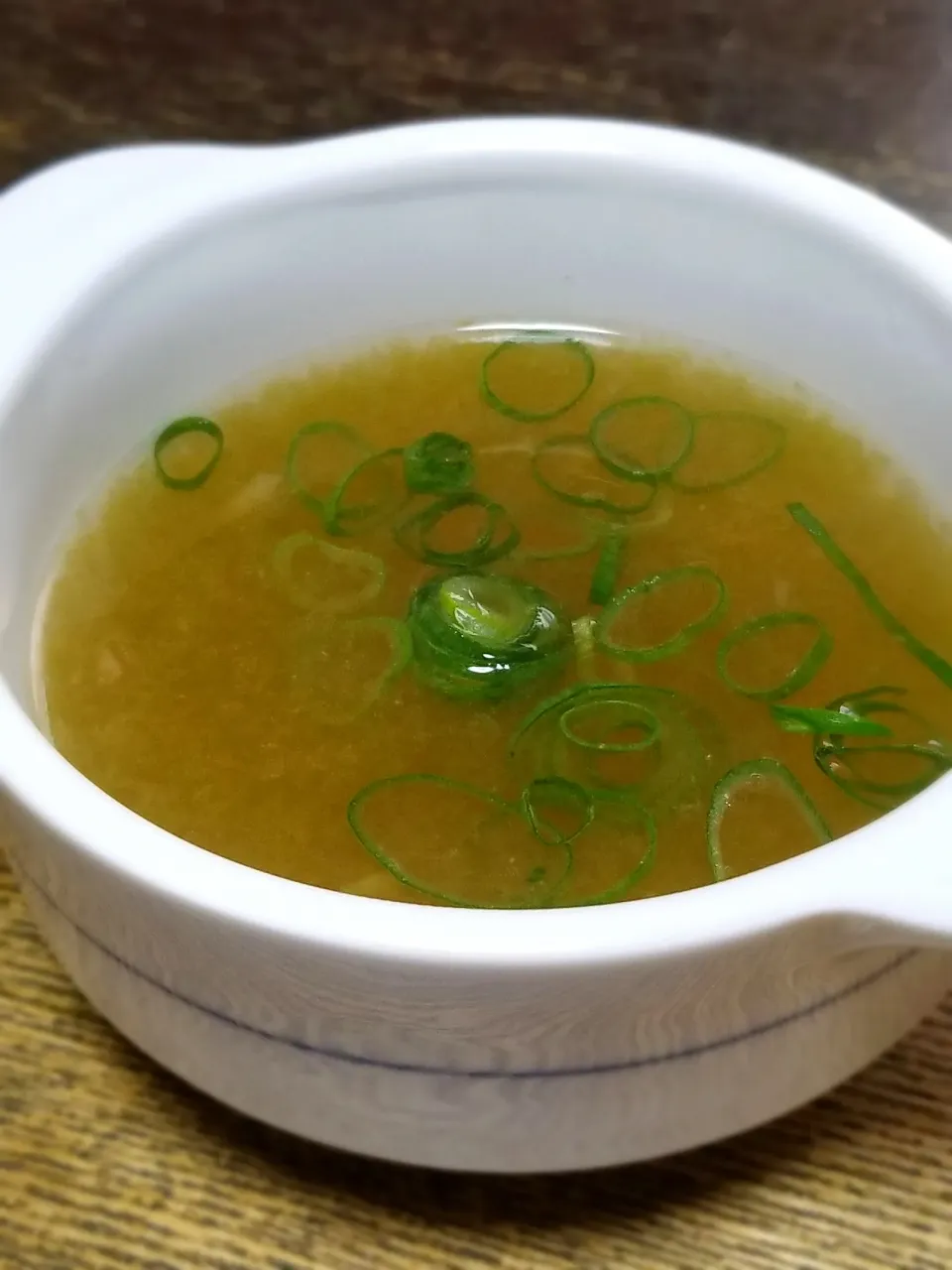 とろろ昆布と生姜のコンソメスープ|ぱんだのままんさん