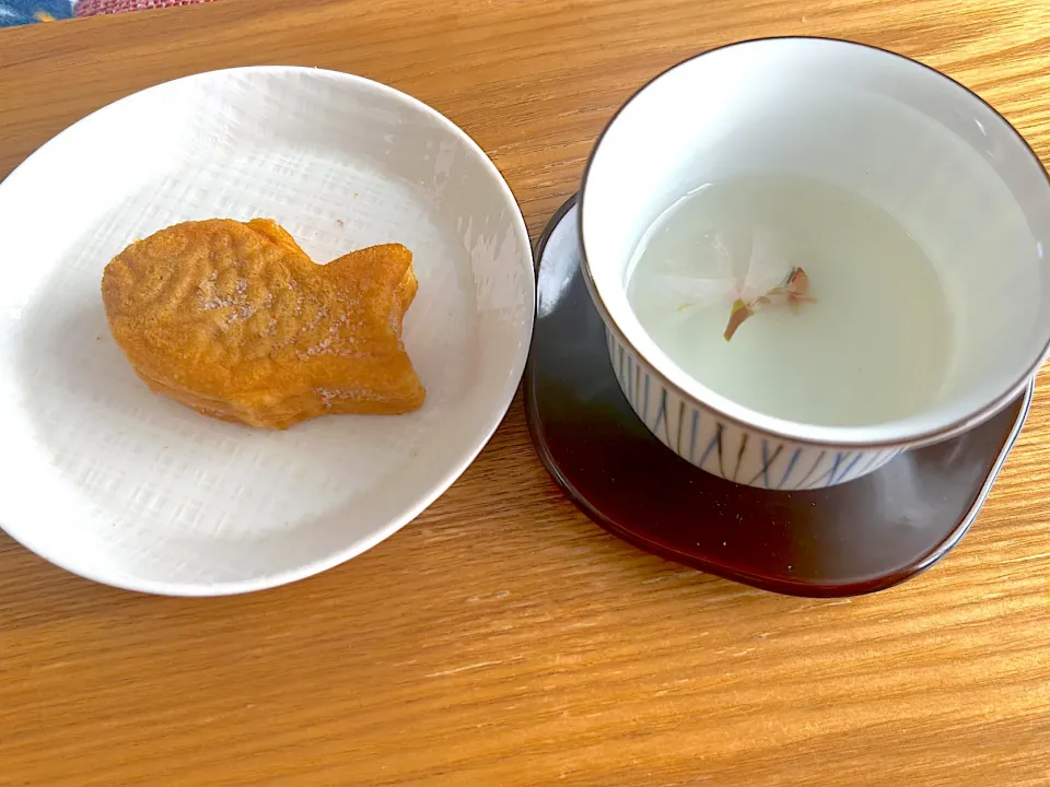 桜茶|junコロコロさん