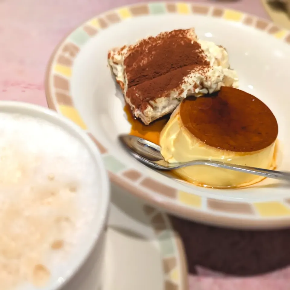 サイゼリアでデザート😋|metroさん