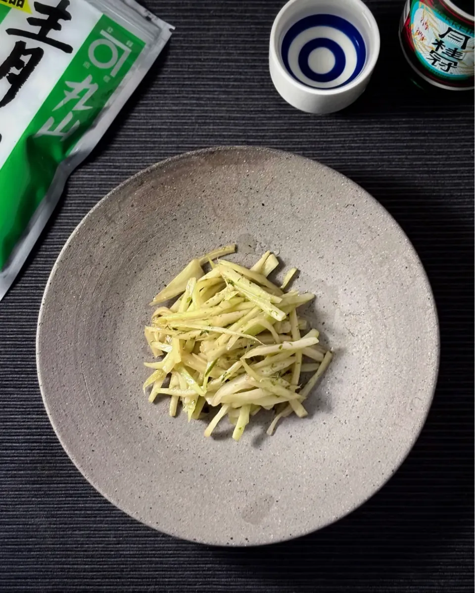 うどの皮のきんぴら 青のり風味|まる(丸大豆)さん