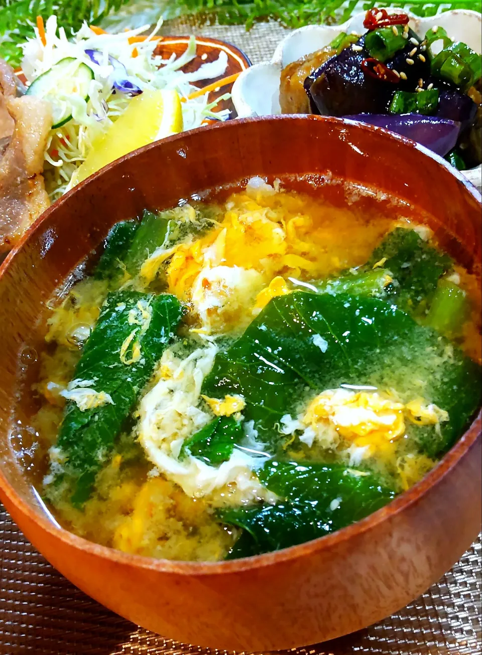 小松菜と卵の味噌汁|ポコさん