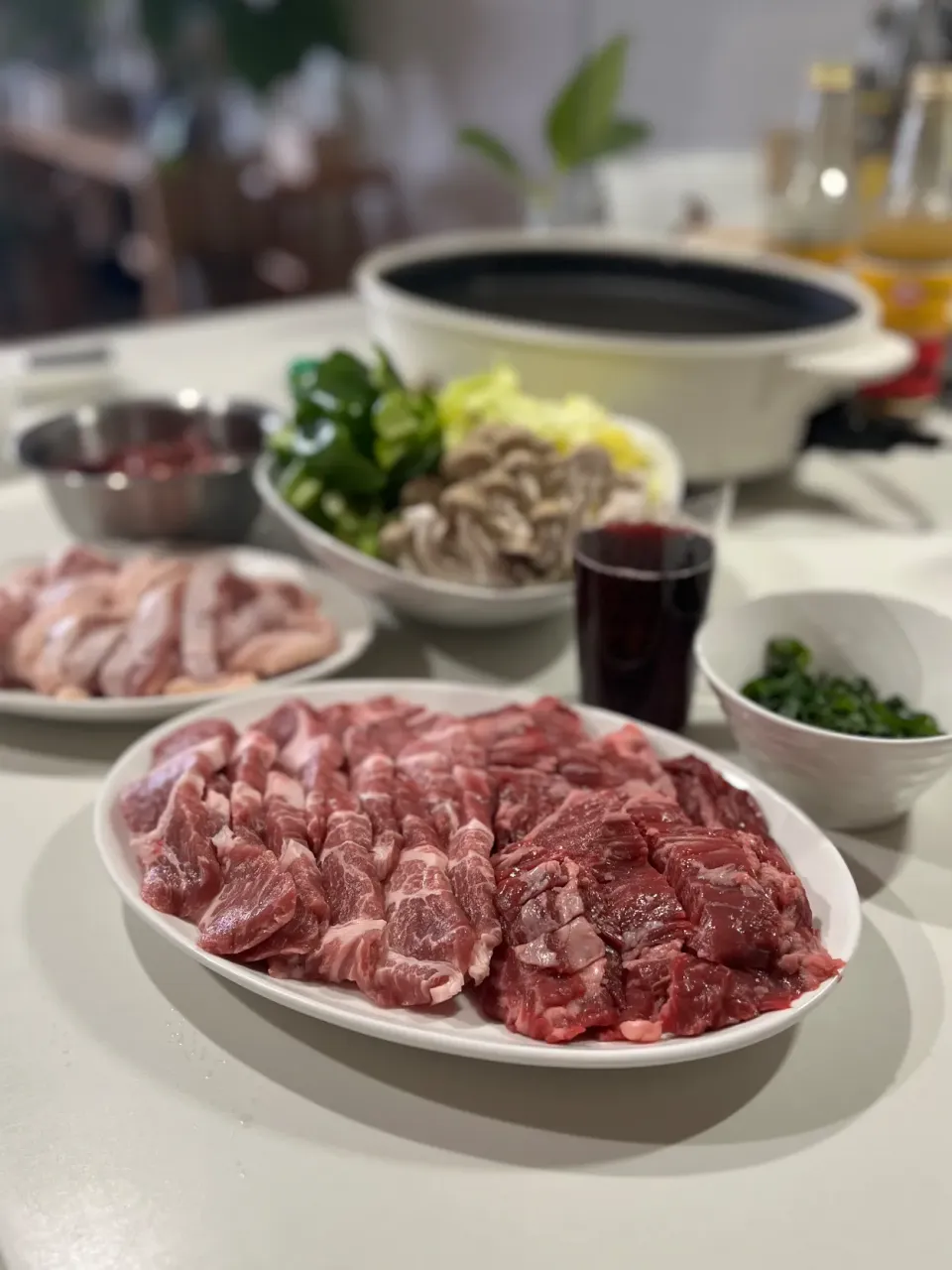 4/12の夕食　恒例のキッチン焼肉|yoneさん