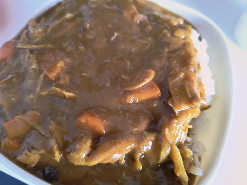 骨付き鶏肉のスープでカレー|112さん