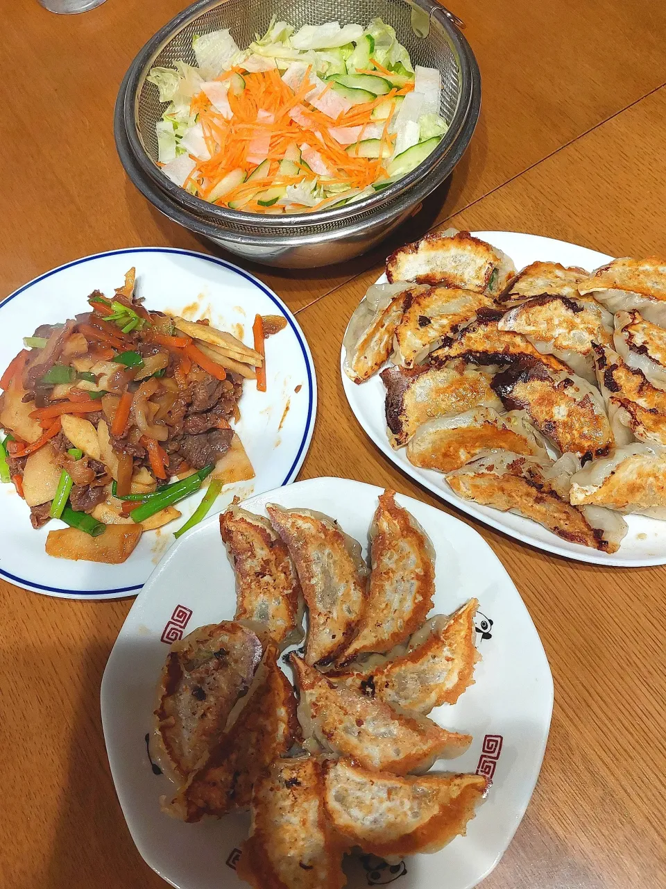 4月13日の夕飯は餃子|shimarirsさん