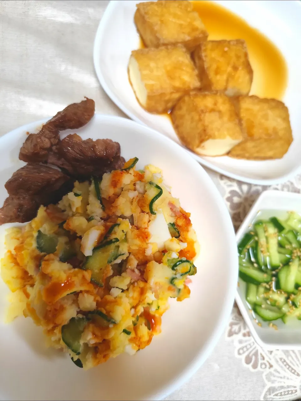 yummy!コリアンホットがけポテトサラダメインで夜ごはん☺️|m.rafuさん