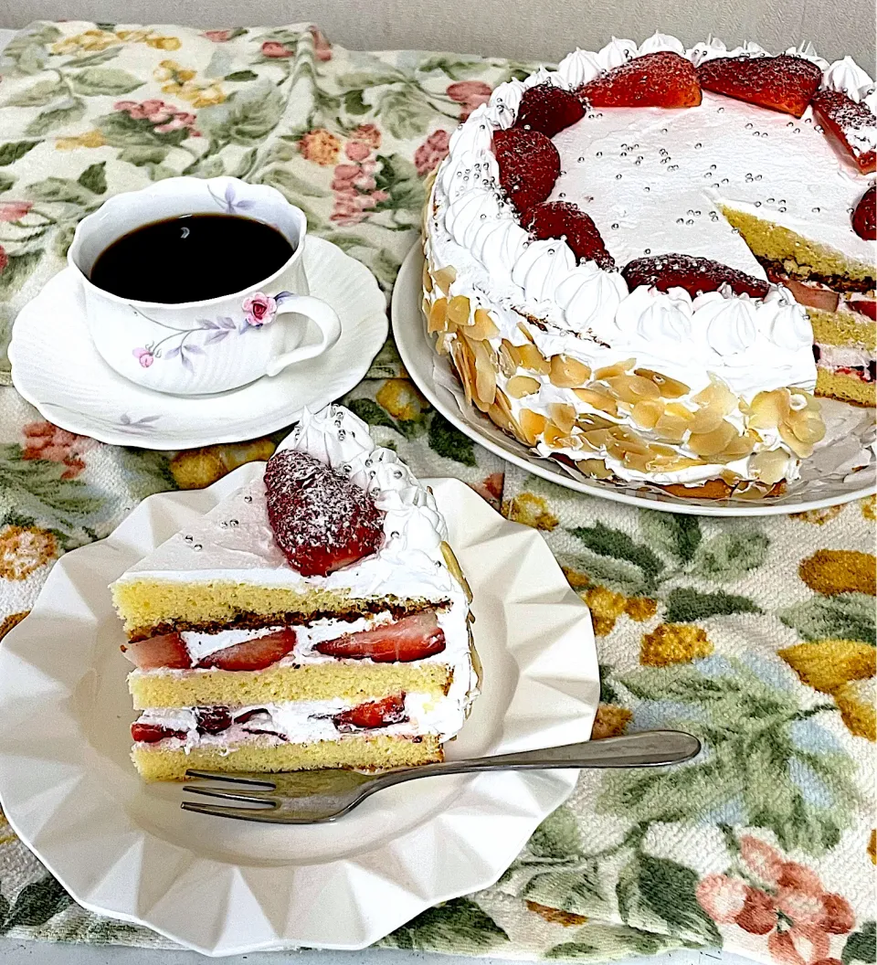 紅ほっぺでケーキ|つるひめさん
