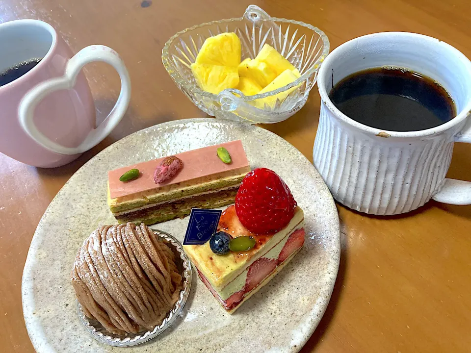旦那様51歳お誕生日お祝い🍰|さくたえさん
