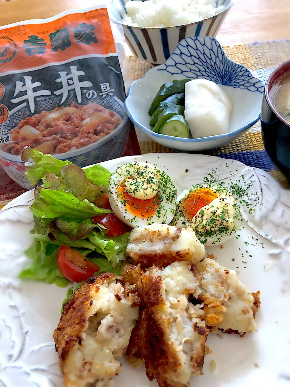【吉野家】さんの冷凍牛丼の具でコロッケ✨|Tina Tomoko😋さん