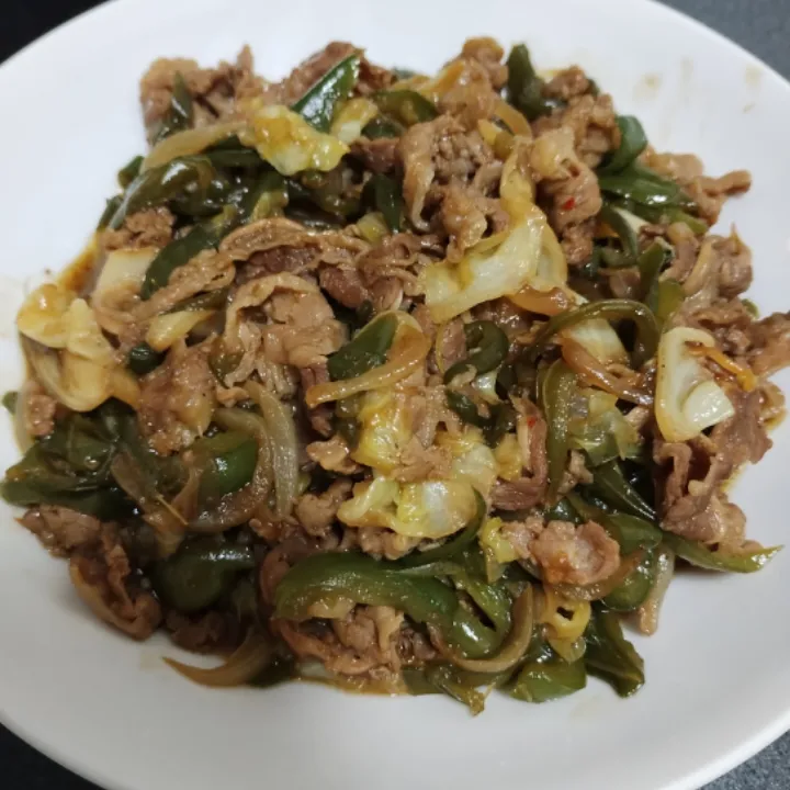 牛肉とピーマンのオイスターソース炒め。|さくり。さん