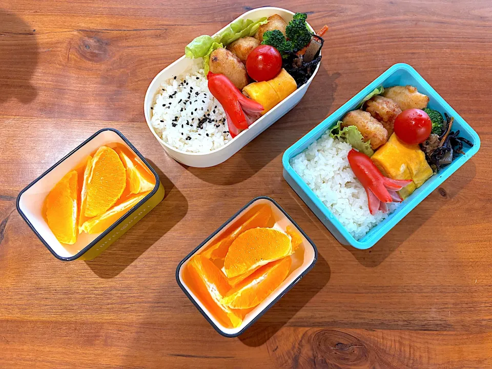 お弁当(からあげ、ひじき、卵焼き、ブロッコリー、トマト、ウインナー、オレンジ)|cocomikaさん