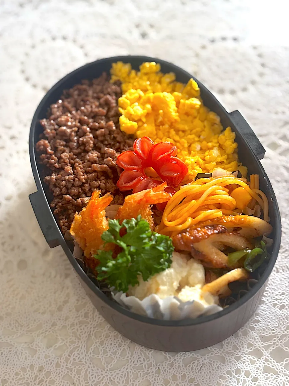 そぼろ弁当|honamiさん