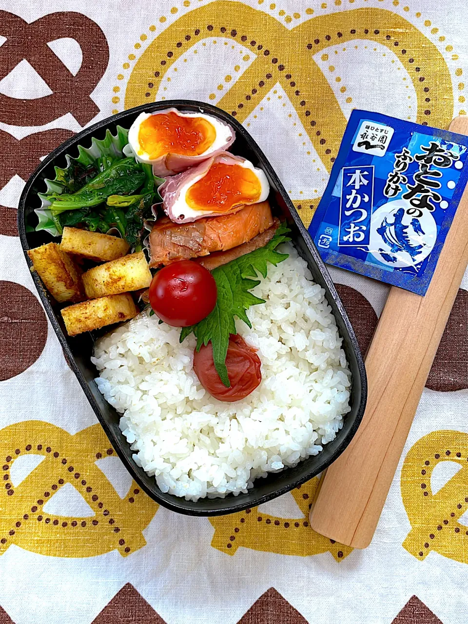 ４月16日　塩鮭弁当|たわこさん