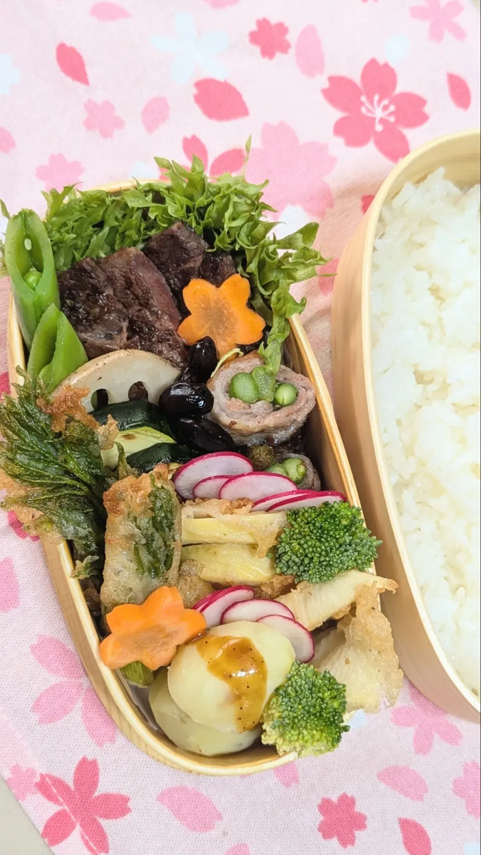 本日のお弁当〜春の山菜弁当|f.1125beさん