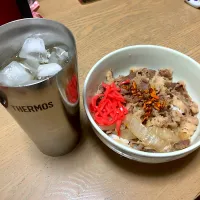 まずはスタンダードで食べるラー油トッピングです|Kojiさん