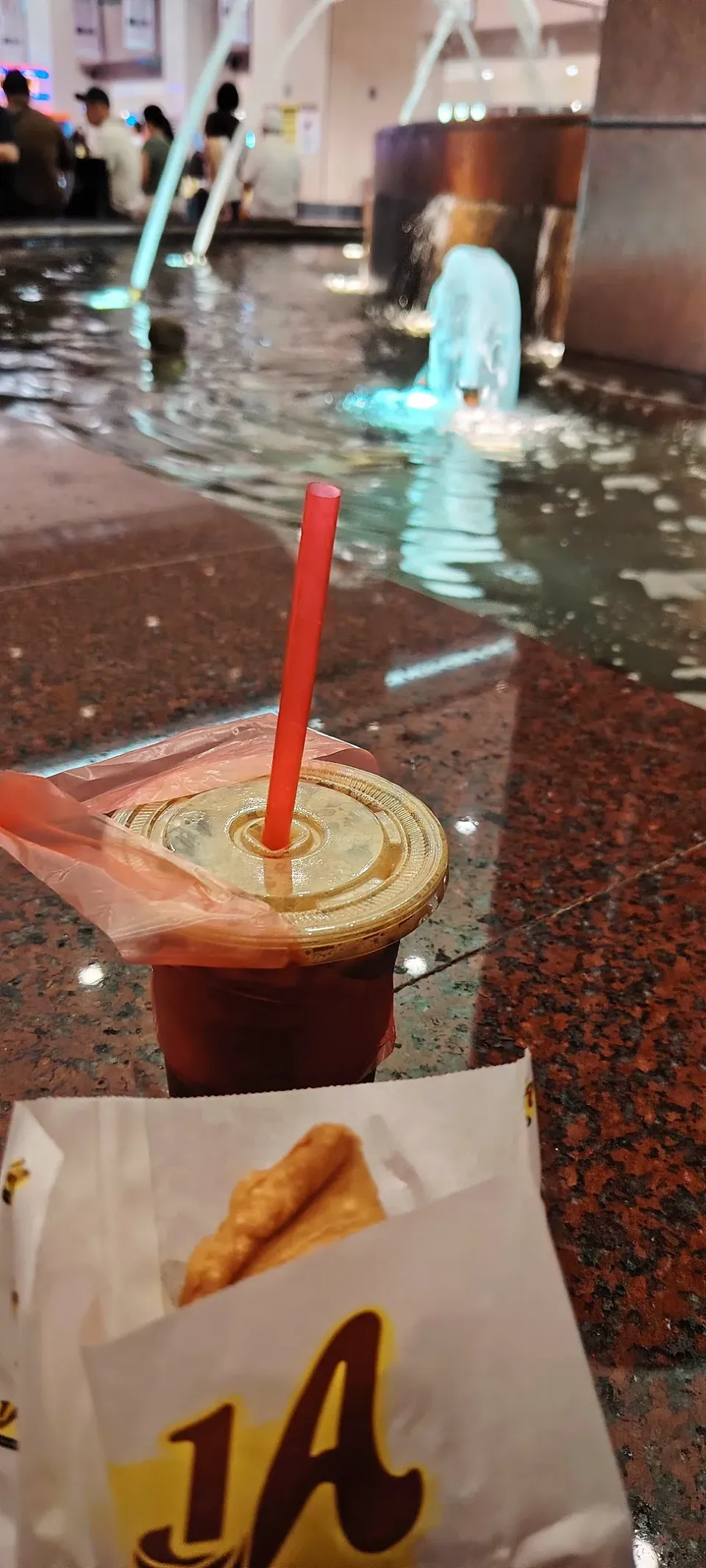 Curry puff iced coffee 💖😍|🍒lynnlicious🍒さん