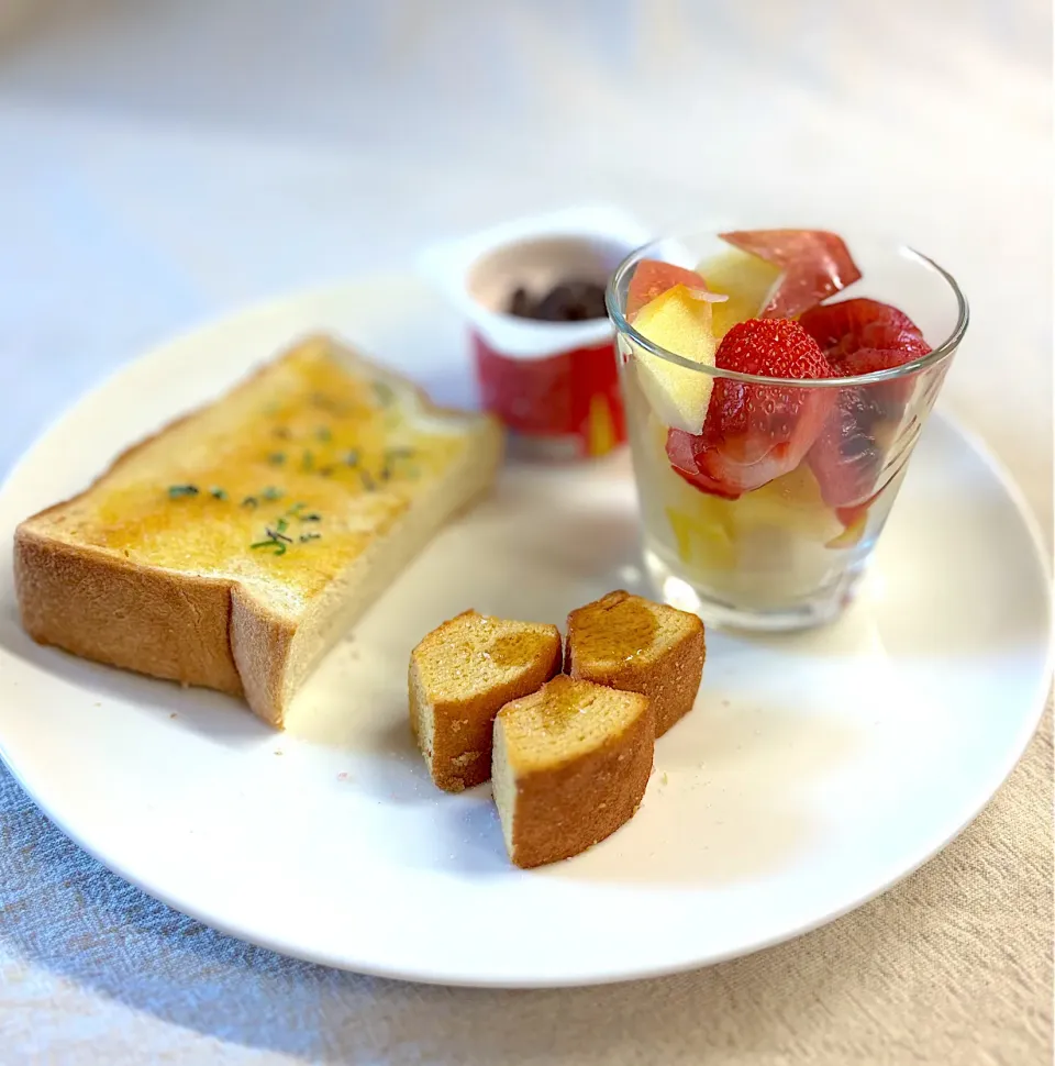 娘の朝ごはんデザート|かっちゃん杉さん