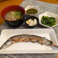 ☆焼き秋刀魚　☆豚汁　☆めかぶ　☆ほうれん草ピーナッツ和え　☆糖しぼり大根|chikakoさん