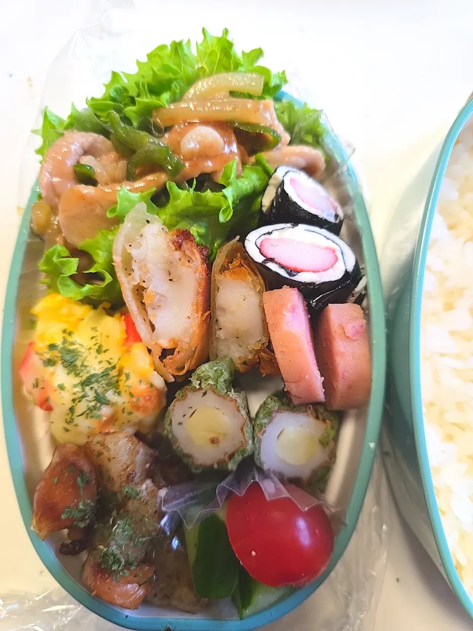 青椒肉絲 弁当🍱|みみさん