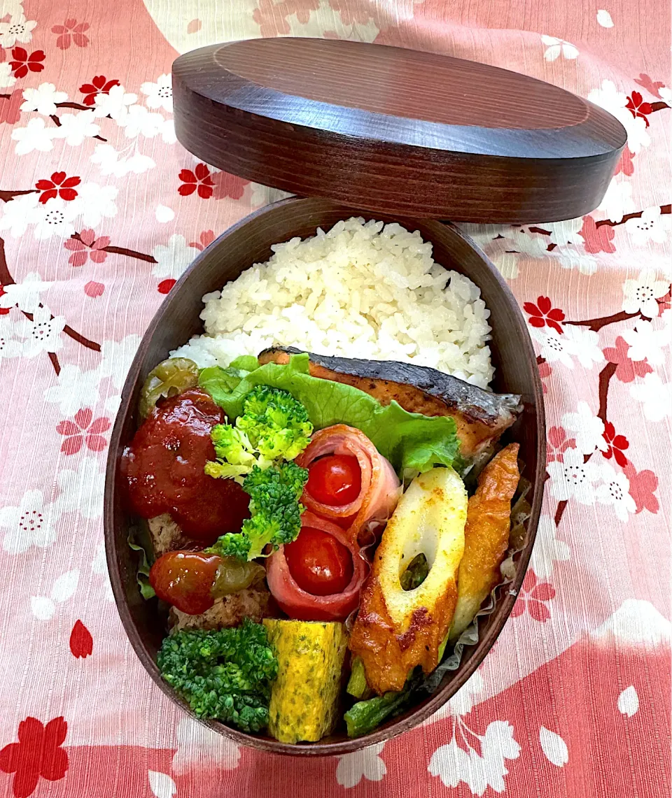 4月17日⚾️ピーマンの肉詰め弁当|ぽんちゃんさん
