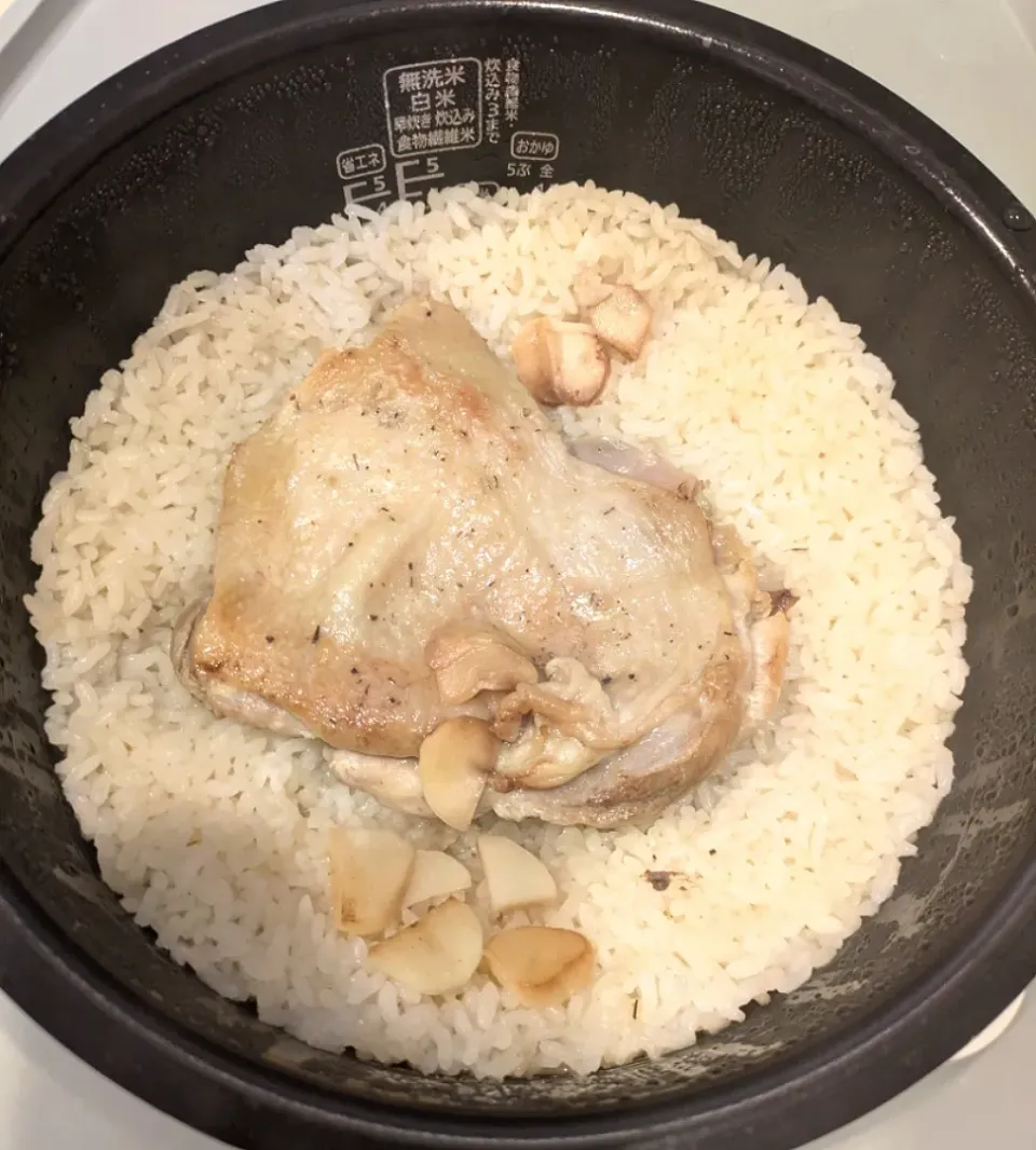 炊飯器でカオマンガイ🐔|M子⁽⁽ ◟(∗ ˊωˋ ∗)◞ ⁾⁾さん
