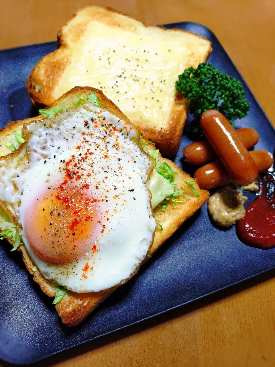 キャベツ卵チーズのサンド|はるみさん