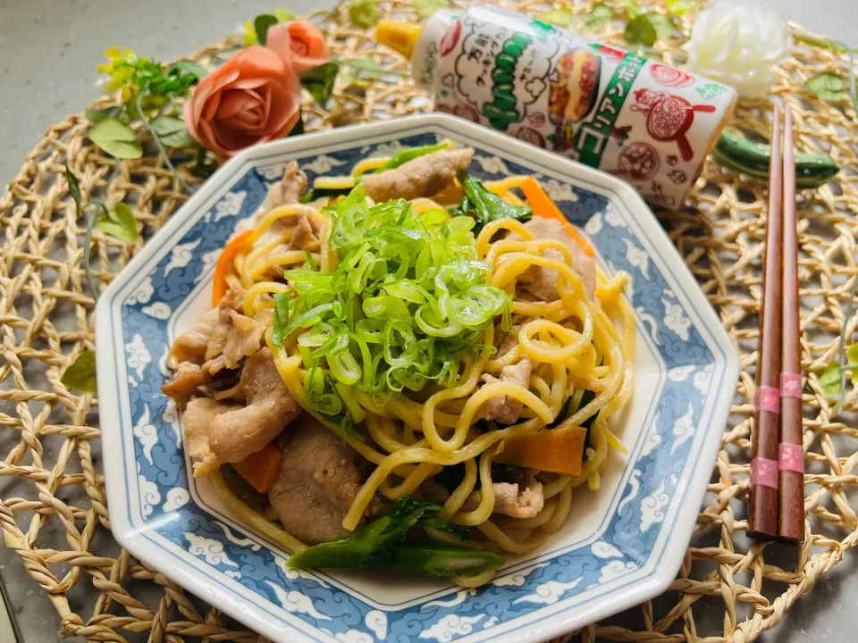 「ネギ塩焼きそば×Yummy コリアンホット」|バシュランさん