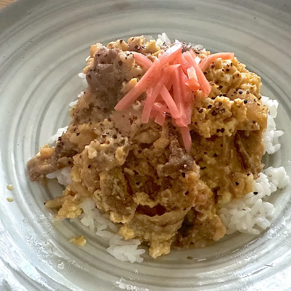 モーニング牛とじ丼🐮|buhizouさん