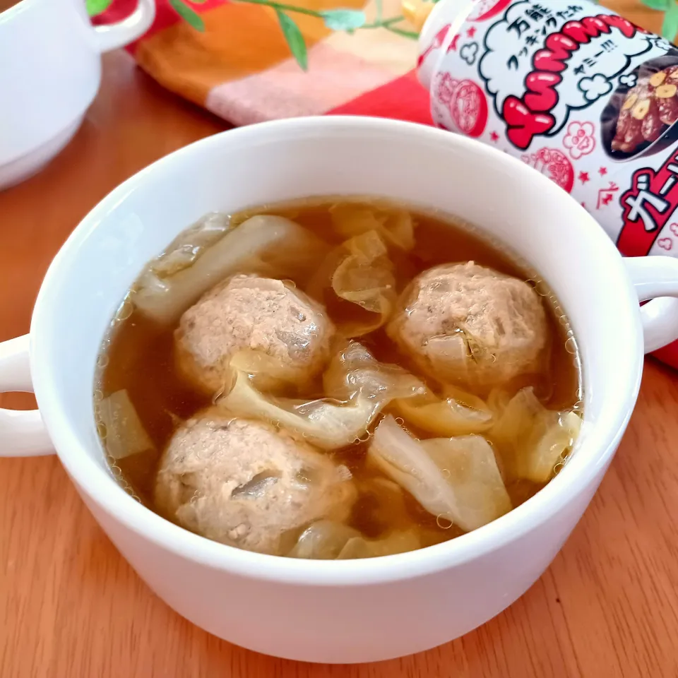 仕上げにYummy !!簡単おいしい肉団子スープ|小豆🌼さん