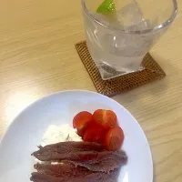 ジンライム　アンチョビクリームチーズ|カリィさん