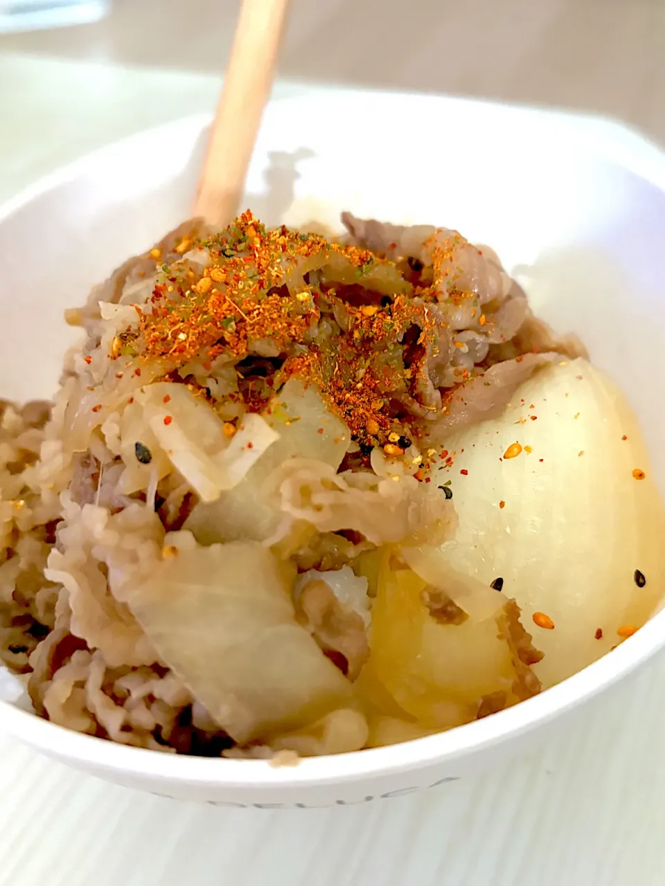 吉野家 冷凍牛丼の具でおうち牛丼|こずりんさん