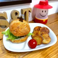 チーズバーガー　ポテト|まりもこさん