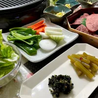 焼肉＆春満載筍姫皮のポン酢和え、ふきの炒め煮、ふきの葉の油味噌|ちゃちゃ💐さん