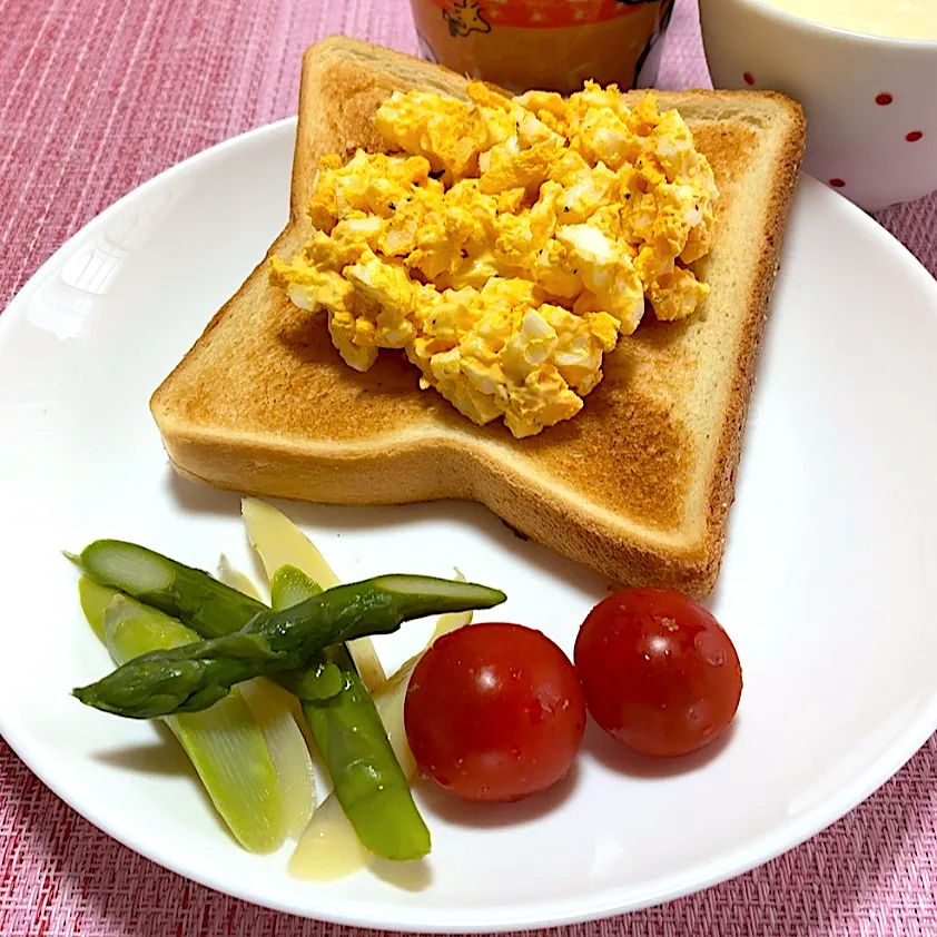 🥚たまごトースト|akkoさん
