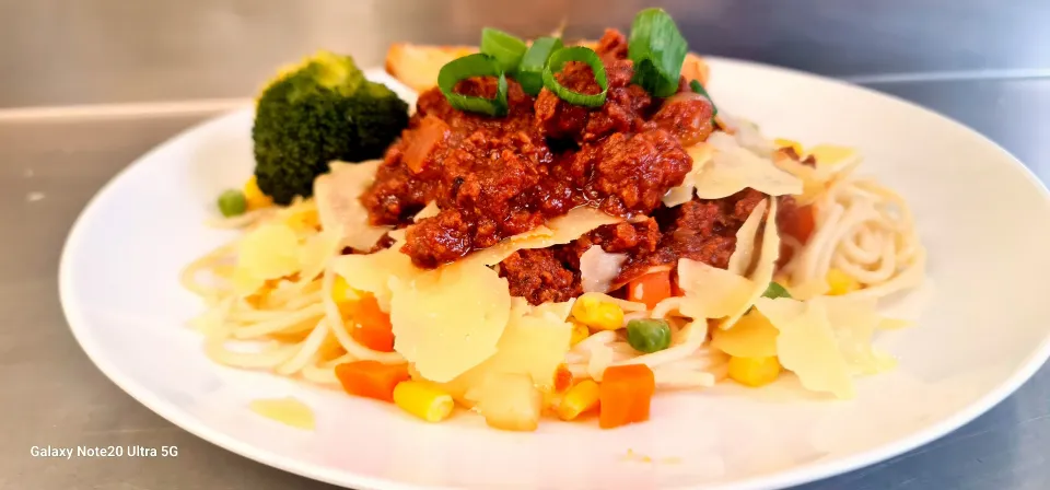 spaghetti Bolognese|ジェンルグクッキングさん