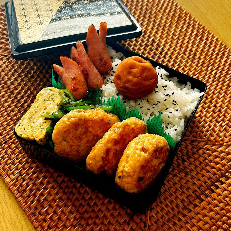 木綿豆腐つくねバーグ弁当✴︎|あやみんさん