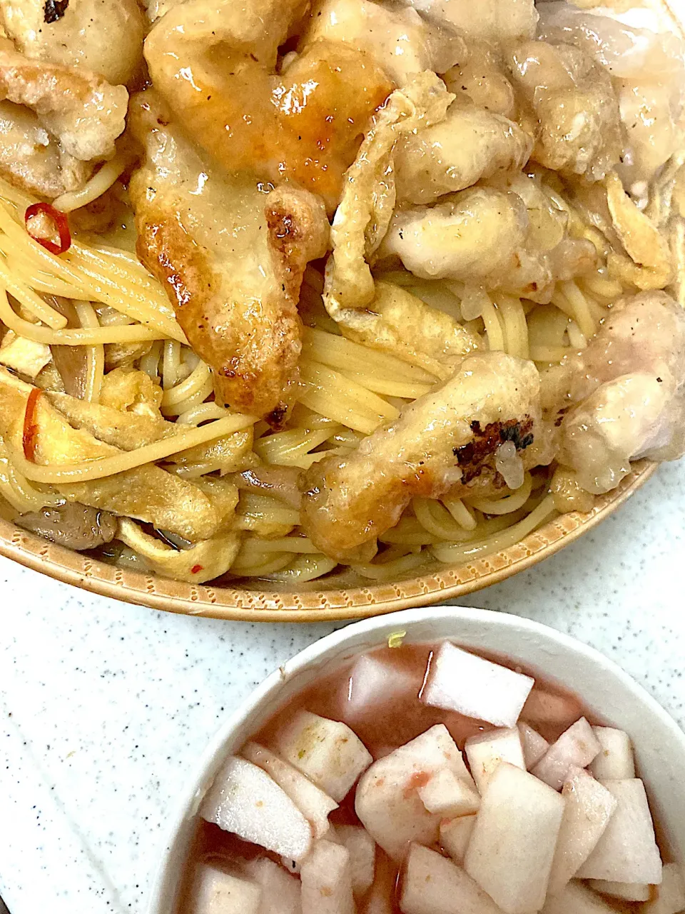 柚子胡椒パスタ、白出汁チキン、大根梅酢|まみみさん