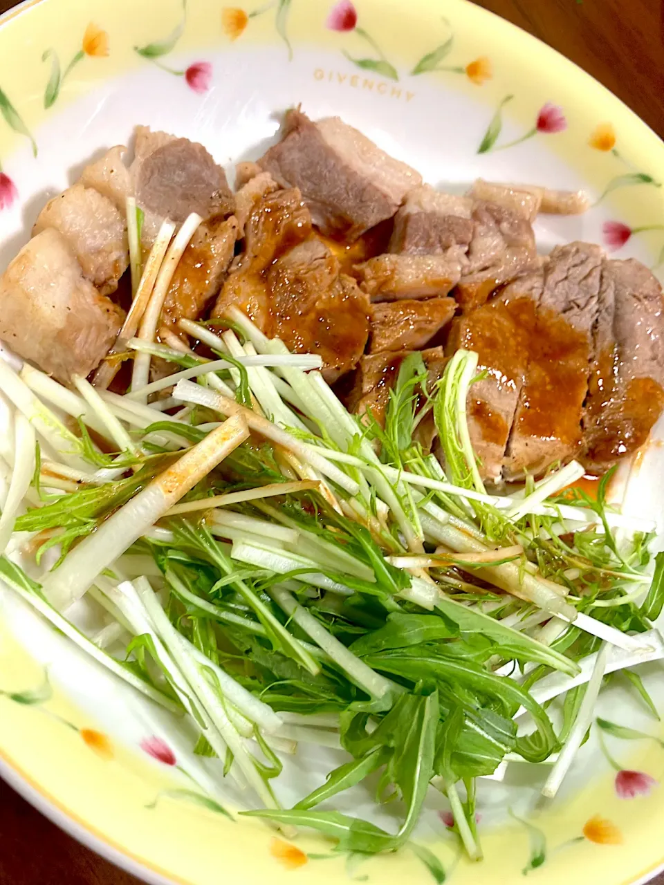 Yummy!ヤマサ万能クッキングたれでポークソテー|YoShiさん